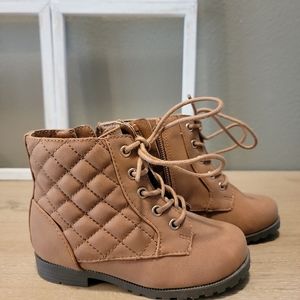 Children's Place Toddler Girl's Quilted Lace Up Boots
